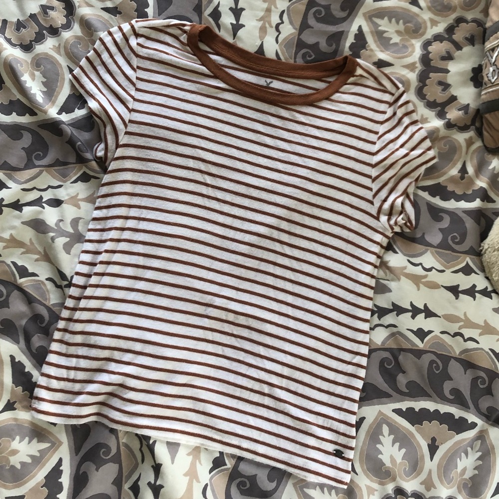American Eagle shirt